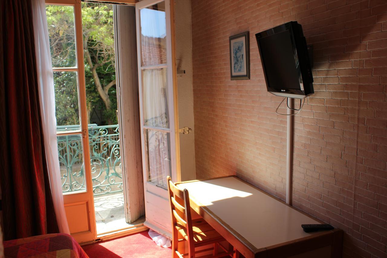 Hotel Du Champs De Mars Béziers Rum bild