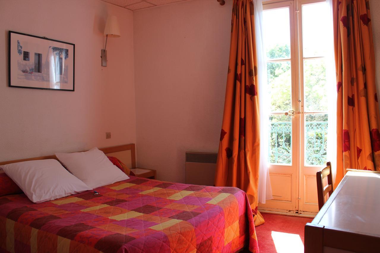 Hotel Du Champs De Mars Béziers Rum bild